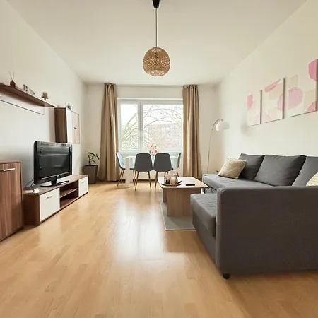 Cozy Apartment In Hannover Central Extérieur photo